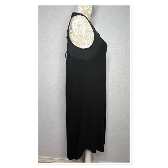 Miss Me Black Knit Shift with Lace Up Back, Fully Lined, Sz M - Picture 4 of 9
